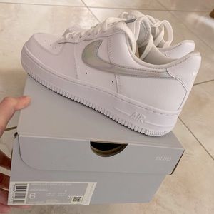 Nike Air Force 1 ‘07 Essential Iridescent